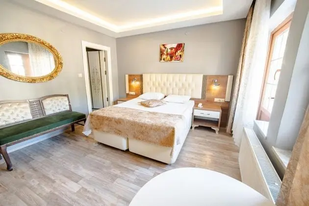 Deluxe Oda Balkonlu, Nehir Manzaralı, Balkonlu