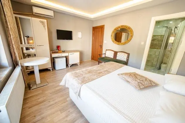 Deluxe Oda Balkonlu, Nehir Manzaralı, Balkonlu
