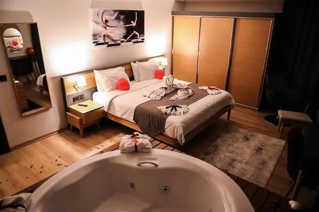 Honeymoon Süit