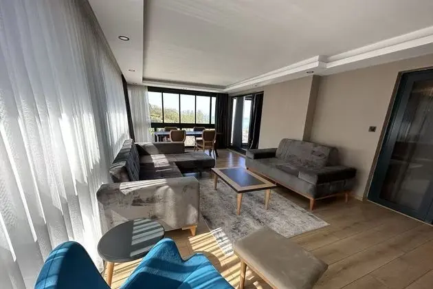 Teras Suite Oda Bahce Manzaralı