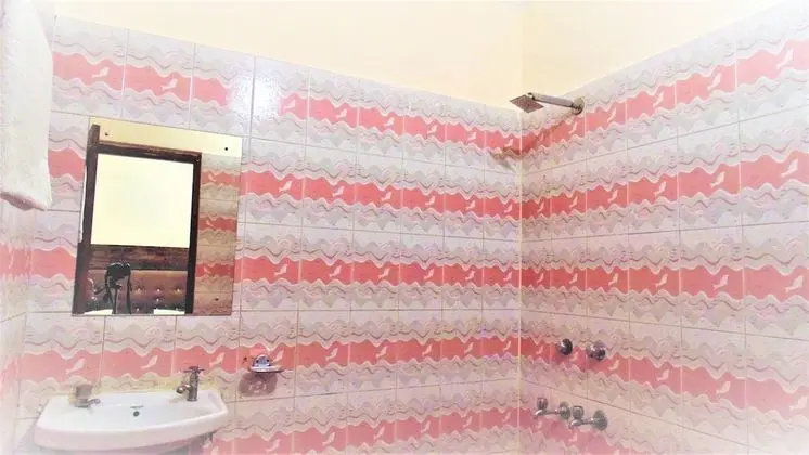 Basic Tek Büyük Yataklı Oda