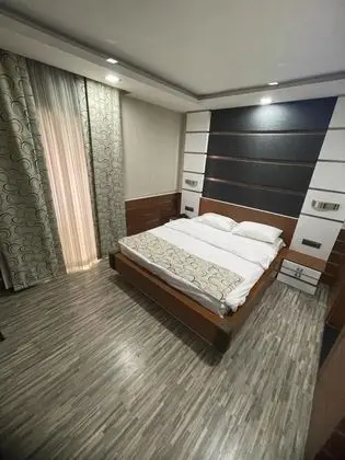 Standart Oda, Şehir Manzaralı