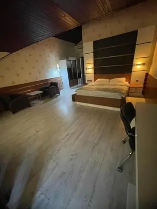 Suite, Şehir Manzaralı
