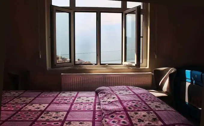 Iş süit