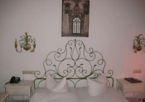 Dört Kişilik Oda