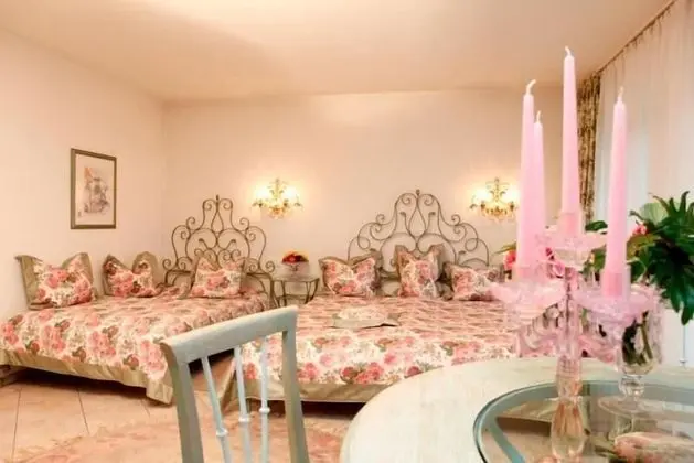 Standard Dört Kişilik Oda