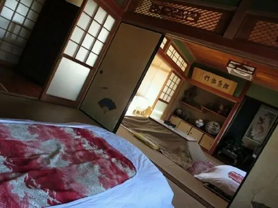 Traditional Oda (Japanese Style, for 3 Guests)