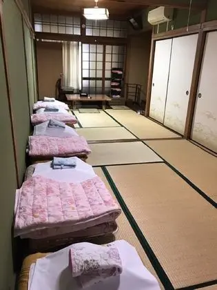 Traditional Oda (Japanese Style, for 3 Guests)