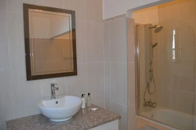 Superior Tek Büyük Yataklı Oda, 1 Çift Kişilik Yatak, Bahçe Manzaralı