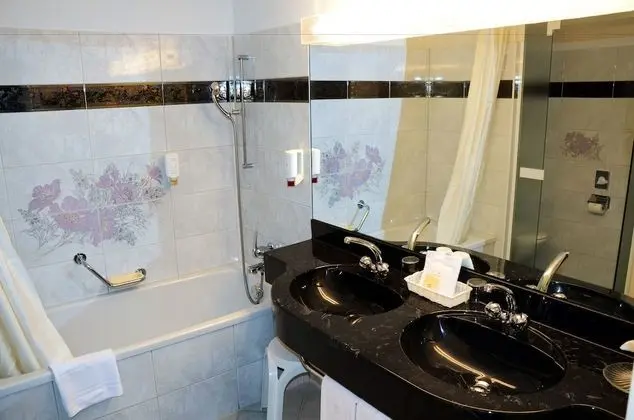 Standard İki Ayrı Yataklı Oda, Balkon, Göl Manzaralı