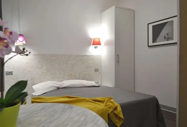 Comfort Tek Büyük Yataklı Oda