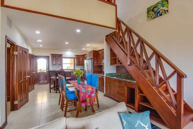 Deluxe Çatı Katı Süiti (Penthouse), 2 Yatak Odası, 2 Banyolu, Denize Sıfır