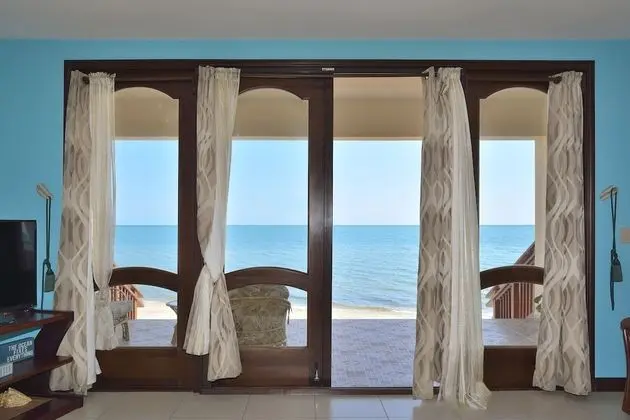 Deluxe Çatı Katı Süiti (Penthouse), 2 Yatak Odası, 2 Banyolu, Denize Sıfır