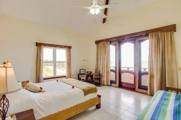 Luxury Çatı Katı Süiti (Penthouse), 3 Yatak Odası, Balkon, Denize Sıfır