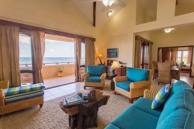 Luxury Çatı Katı Süiti (Penthouse), 3 Yatak Odası, Balkon, Denize Sıfır
