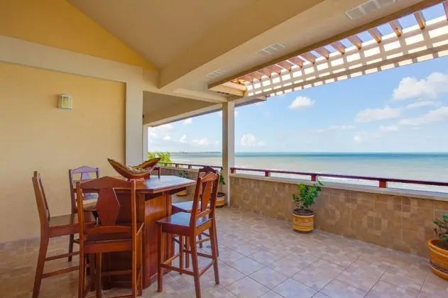Luxury Çatı Katı Süiti (Penthouse), 3 Yatak Odası, Balkon, Denize Sıfır