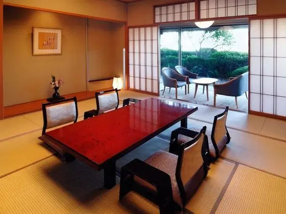 Traditional Oda (Japanese Style 2)