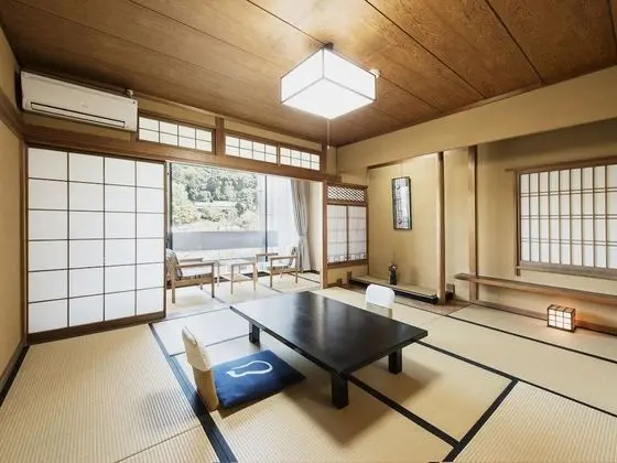 Traditional Oda (Run of House)