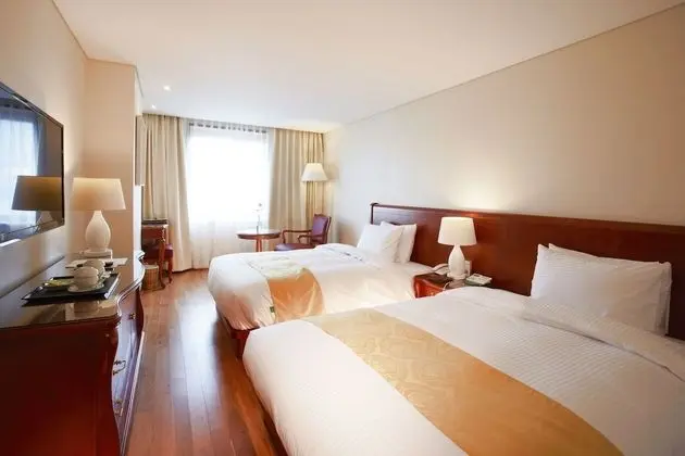 Deluxe İki Ayrı Yataklı Oda (Sejong, Namsan Mountain View, 10-11F)