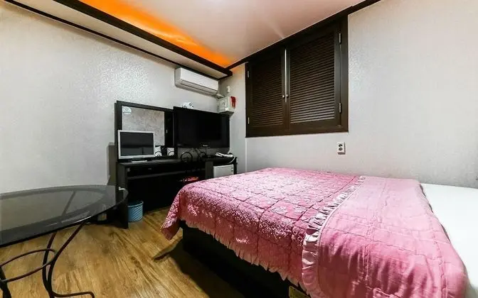 Oda (Standard Room)
