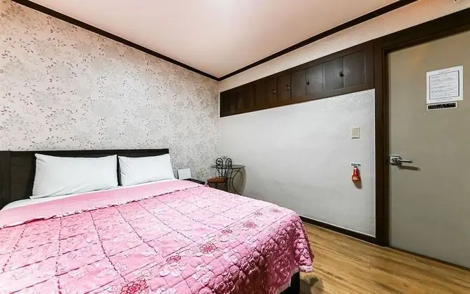 Oda (Standard Room)