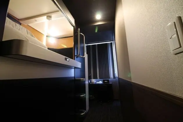 Oda (Private Cabin, Capsule)