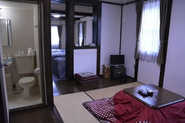 Family Oda (with Tatami Area)