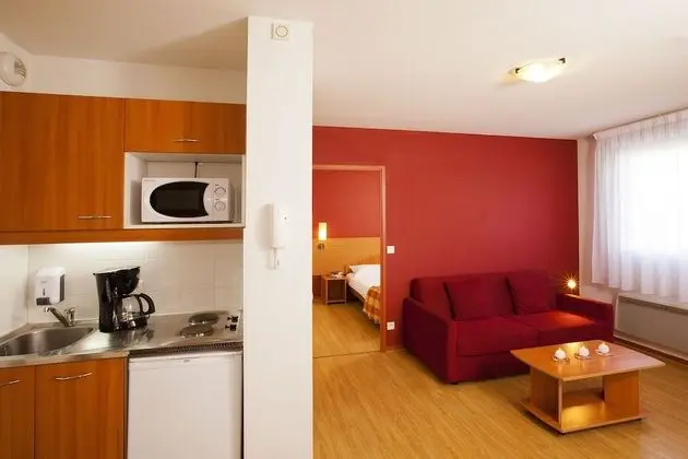 Apart Daire, 1 Yatak Odası, Küçük Mutfak