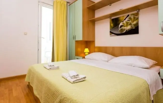 Apart Daire (Seka - with parking - 2 - A2(2+2))