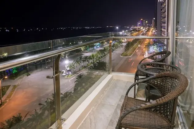 Süit, Deniz Manzaralı (Seafront)