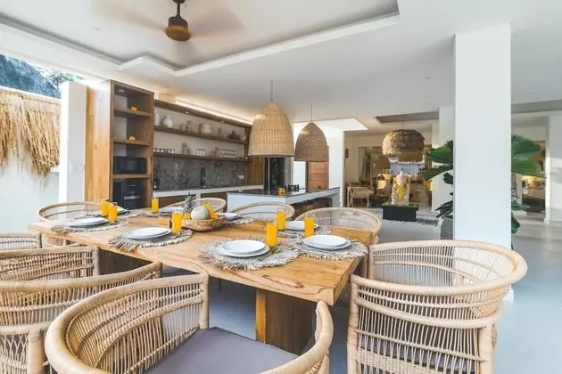 Basic Villa, Birden Çok Yatak