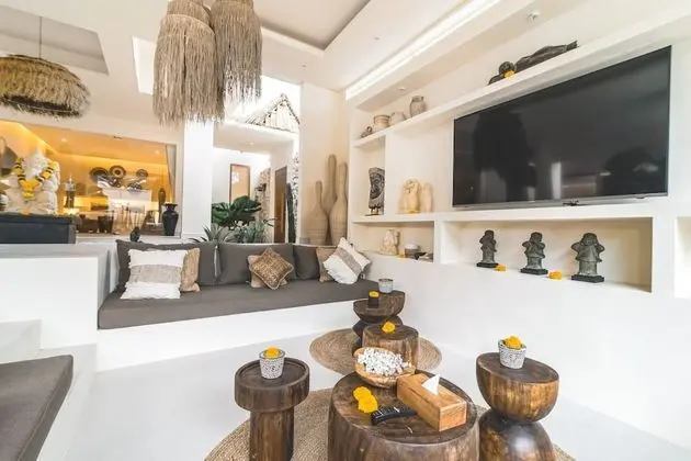 Basic Villa, Birden Çok Yatak
