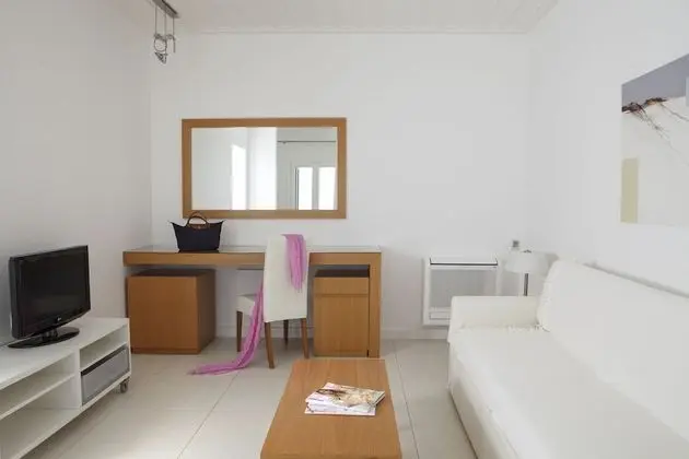 Standard Süit, Havuz Manzaralı, Havuz Kenarı