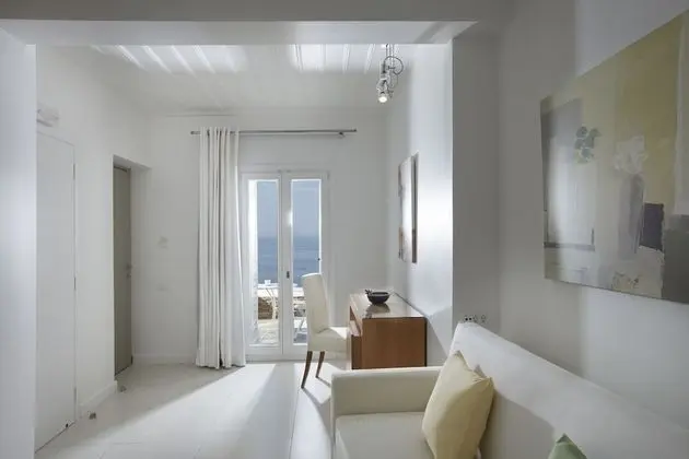 Standard Süit, Havuz Manzaralı, Havuz Kenarı