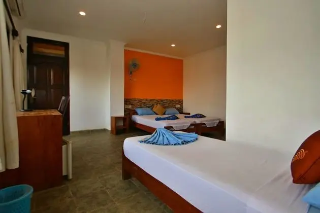 Üç Kişilik Oda