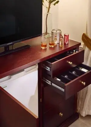 Tek Büyük veya İki Ayrı Yataklı Oda, Veranda, Bahçe Manzaralı
