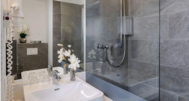 Comfort Tek Kişilik Oda