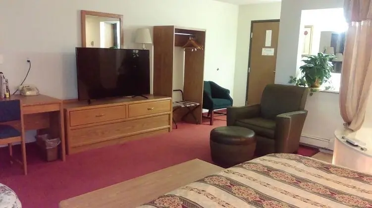 Oda, 1 En Büyük (King) Boy Yatak, Sıcak Su Küveti