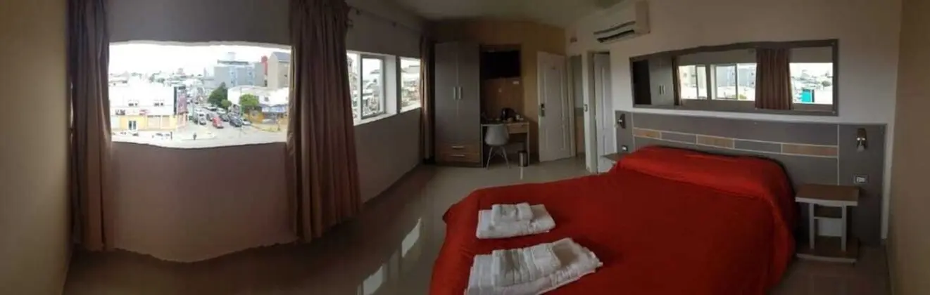 Basic Tek Büyük Yataklı Oda