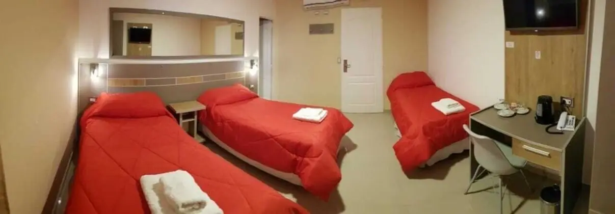 Basic Üç Kişilik Oda