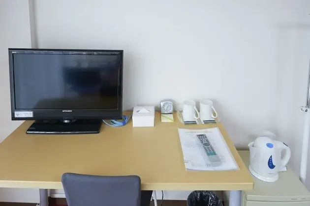 Tek Kişilik Oda, Sigara İçilmez
