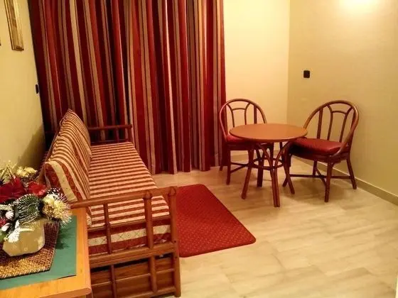 Standard Üç Kişilik Oda