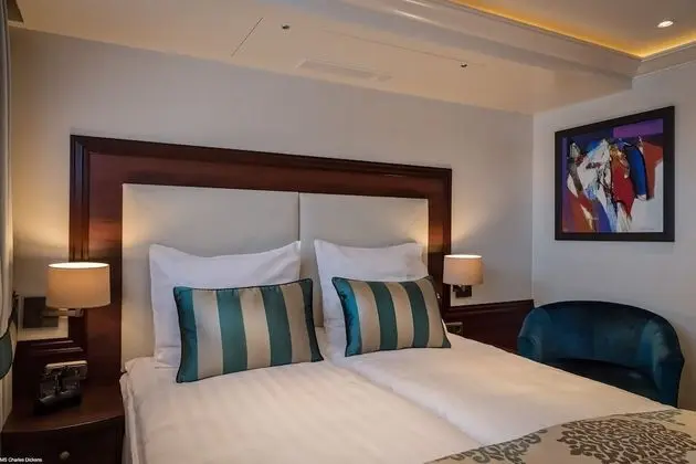 Comfort Tek Büyük veya İki Ayrı Yataklı Oda, Şehir Manzaralı