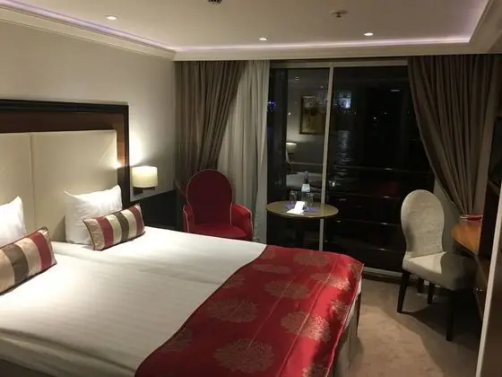 Comfort Tek Büyük Yataklı Oda, Şehir Manzaralı