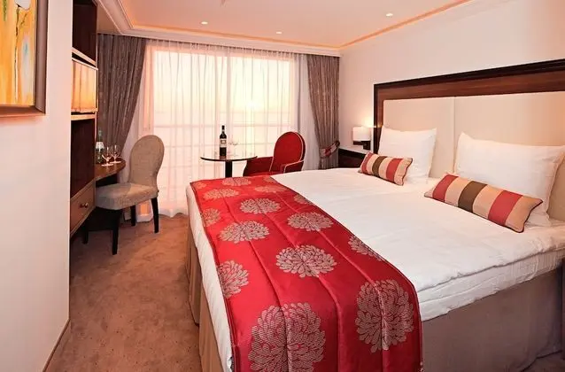 Comfort Tek Büyük Yataklı Oda, Şehir Manzaralı