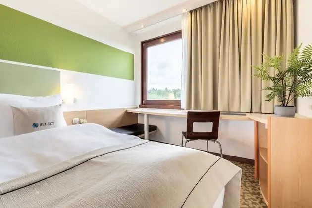 Comfort Tek Büyük Yataklı Oda