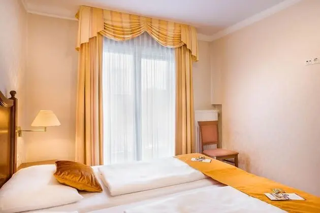 Comfort Büyük Yataklı Tek Kişilik Oda
