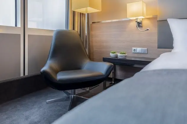 Comfort Tek Büyük Yataklı Oda