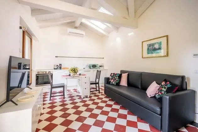 Superior Apart Daire