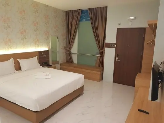 Deluxe Tek Büyük Yataklı Oda
